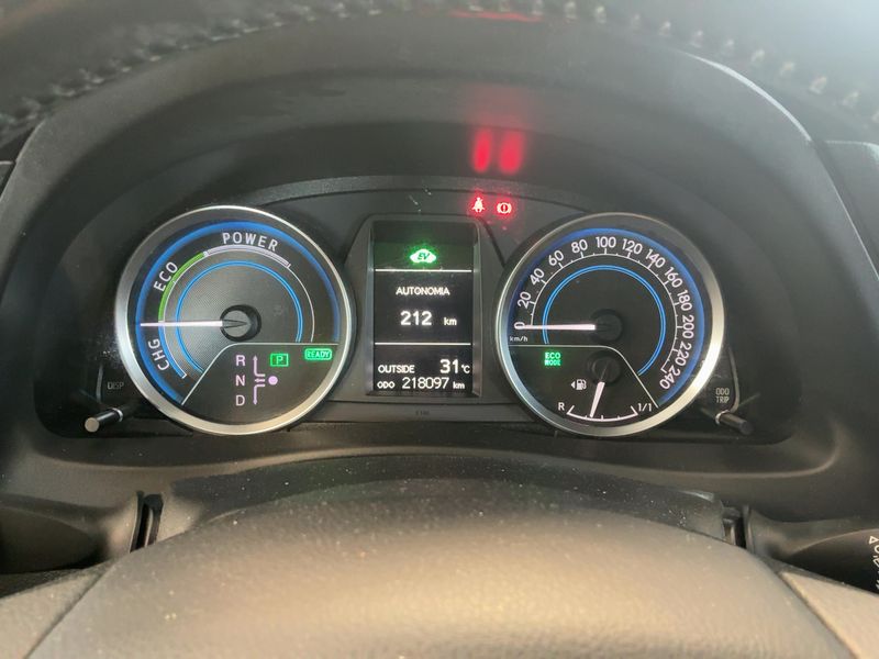 Toyota Auris Touring Sports 1.8 Hybrid Active — zdjęcie 13