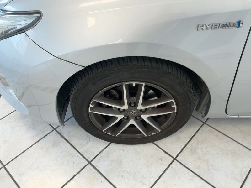 Toyota Auris Touring Sports 1.8 Hybrid Active 2014 – снимка 3
