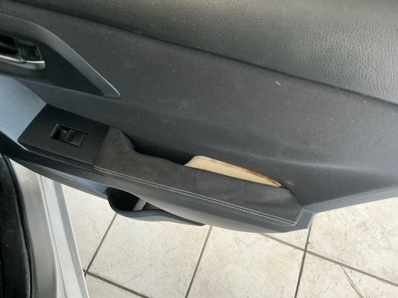 Toyota Auris Touring Sports 1.8 Hybrid Active 2014 – снимка 28
