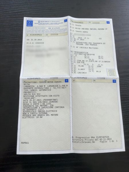 Toyota Auris Touring Sports 1.8 Hybrid Active — zdjęcie 15