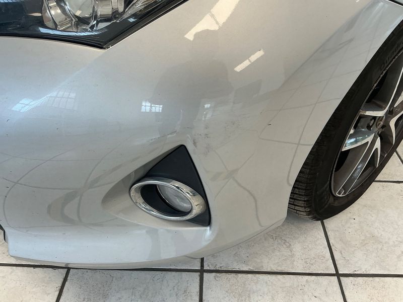 Toyota Auris Touring Sports 1.8 Hybrid Active 2014 – снимка 33
