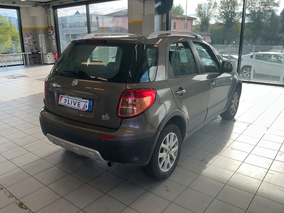 Fiat Sedici 2.0 JTDM Multijet Dynamic 4x4