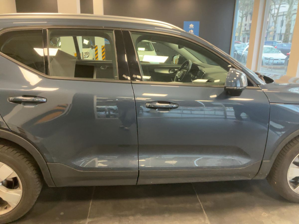 Volvo XC40 2020 — photo 11