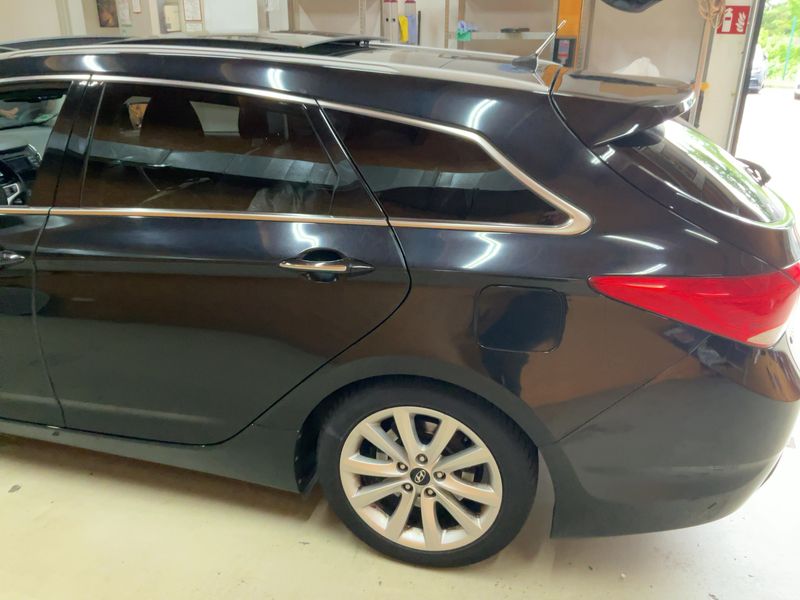 Hyundai i40 2.0 Premium — zdjęcie 3