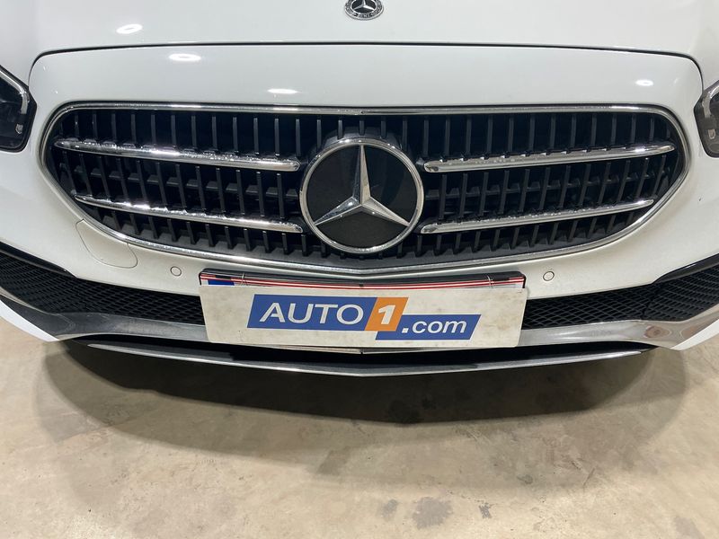 Mercedes-Benz E-Klasse E 300 de T 4Matic 2022 – снимка 37
