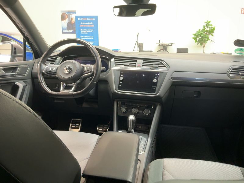 Volkswagen Tiguan Allspace 2.0 TDI Highline 4Motion — zdjęcie 12