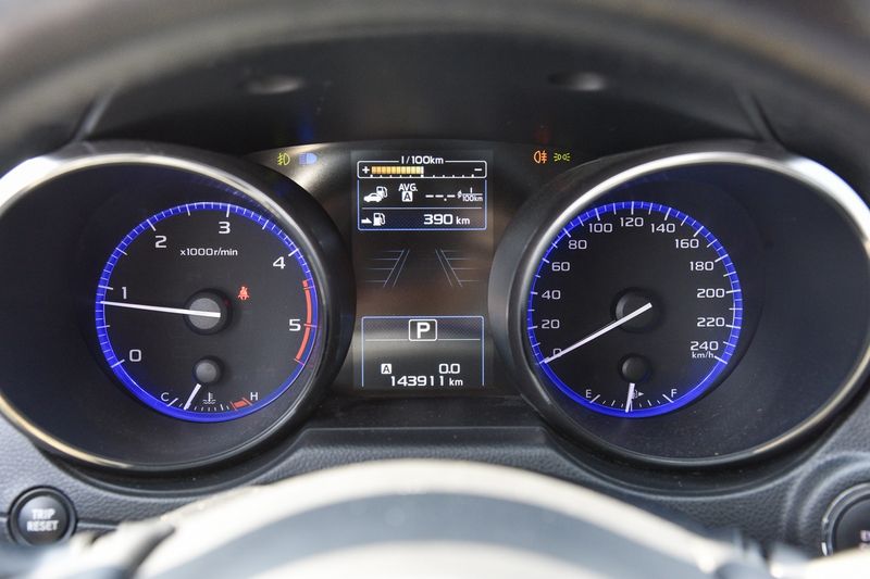 Subaru Outback 2.0 Diesel Style — zdjęcie 12