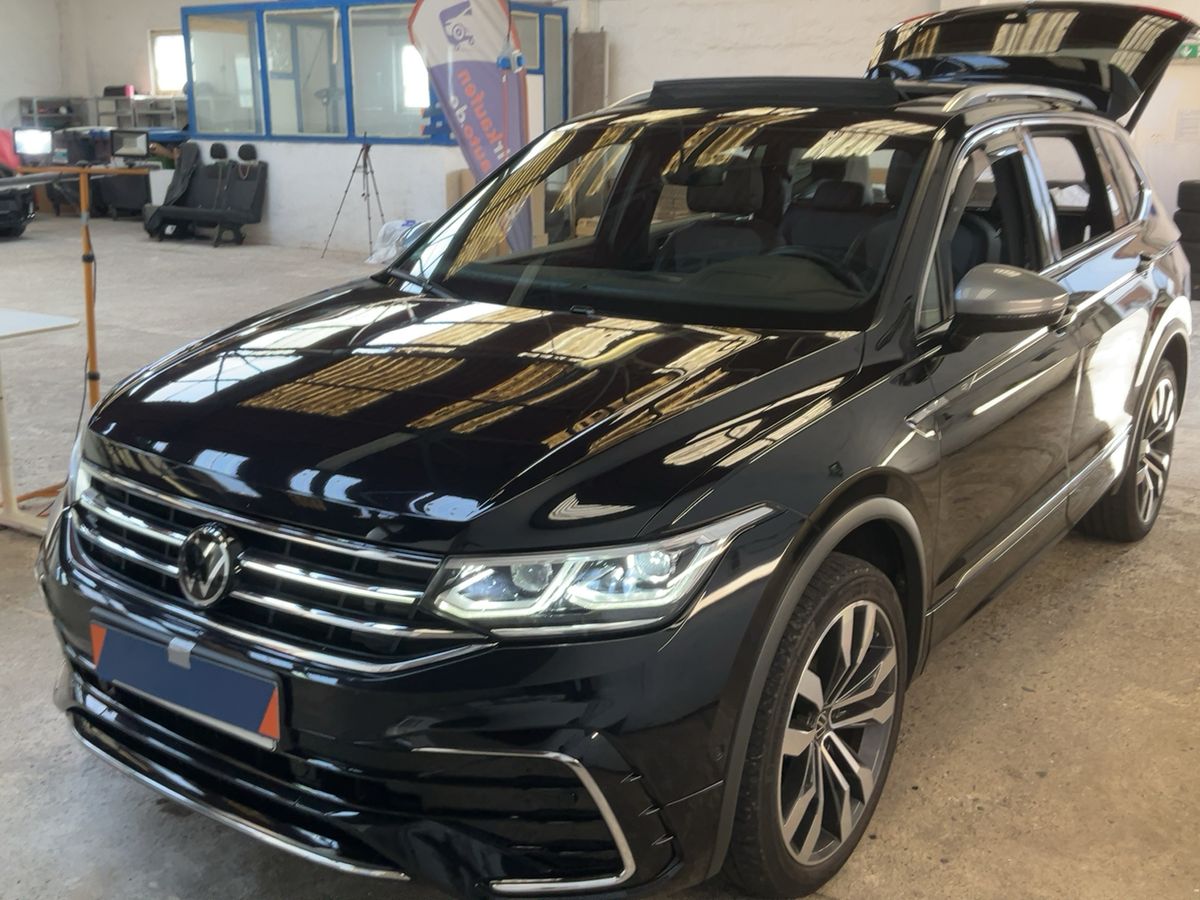 Volkswagen Tiguan Allspace 2.0 TDI R-Line 4Motion