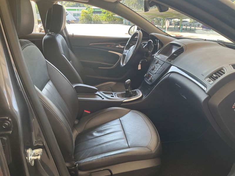 Opel Insignia Sports Tourer 2.0 CDTI Cosmo — zdjęcie 3