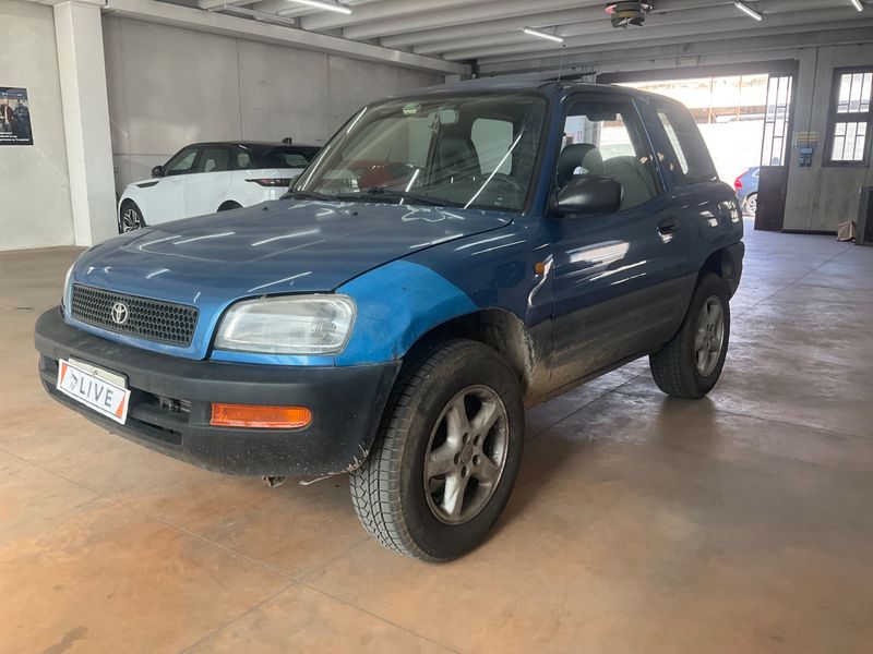 RAV 4 2.0