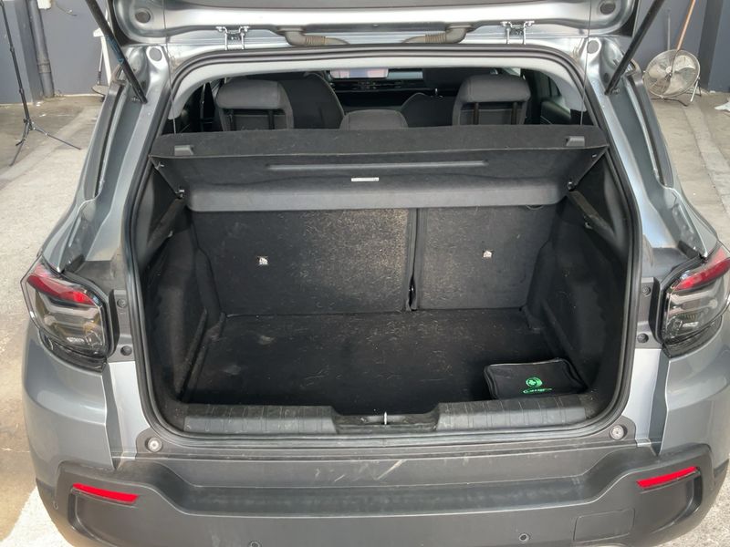 Jeep Avenger 1.2 T-GDI Longitude — zdjęcie 10