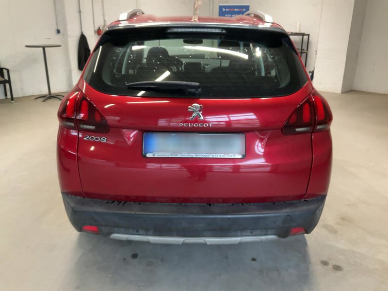 Peugeot 2008 1.6 Blue-HDi Allure — zdjęcie 5