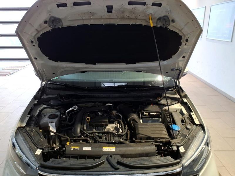 Volkswagen Taigo 1.0 TSI Life — zdjęcie 8