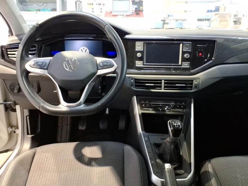 Volkswagen Taigo 1.0 TSI Life — zdjęcie 10