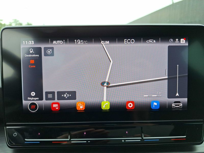 Cupra Leon 1.4 e-HYBRID — zdjęcie 13
