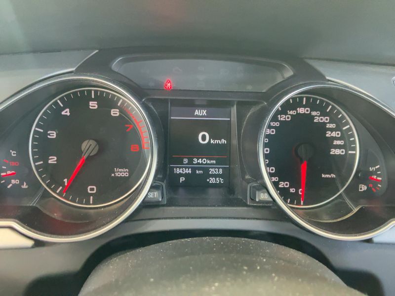 Audi A5 Sportback 2.0 TFSI 2010 – снимка 19