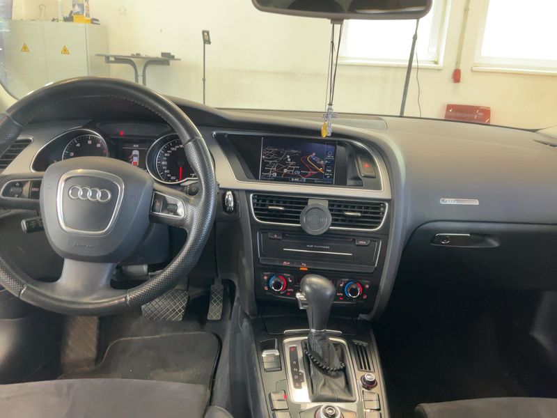 Audi A5 Sportback 2.0 TFSI 2010 – снимка 18