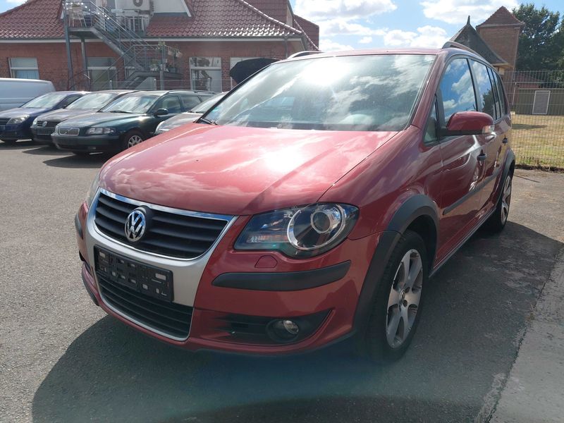 Touran 1.4 TSI CrossTouran