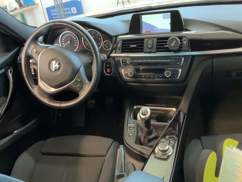 BMW 3er 320d — zdjęcie 12