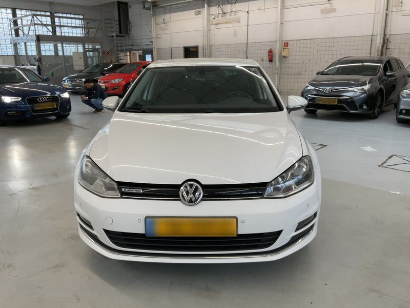 Volkswagen Golf VII 1.0 TSI Comfortline BlueMotion Tech 2015 – снимка 14