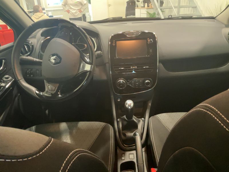 Renault Clio 0.9 Energy Luxe — zdjęcie 12