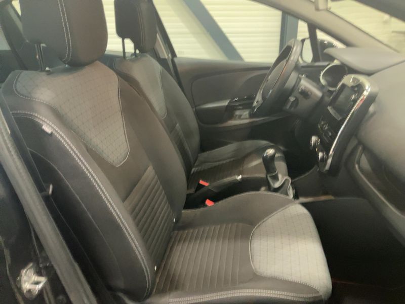 Renault Clio 0.9 Energy Luxe — zdjęcie 11
