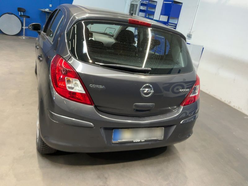 Opel Corsa 1.2 Edition 2012 – снимка 7