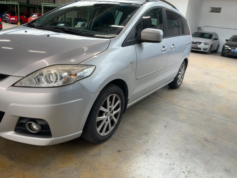 Mazda 5 1.8 Exclusive — zdjęcie 2