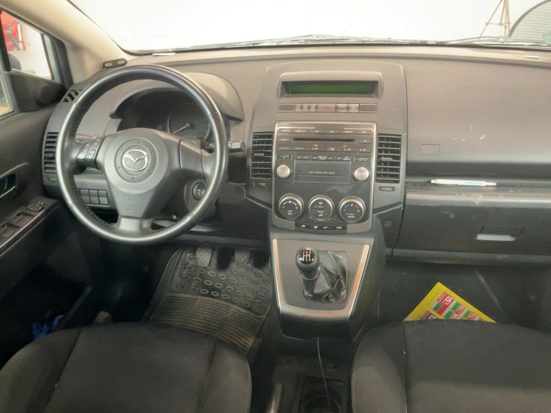 Mazda 5 1.8 Exclusive — zdjęcie 12
