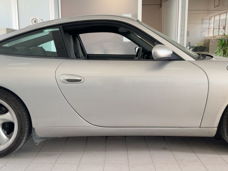 Porsche 911 996 Carrera — zdjęcie 7