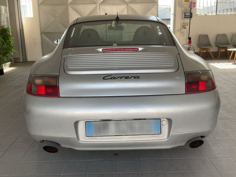 Porsche 911 996 Carrera — zdjęcie 5