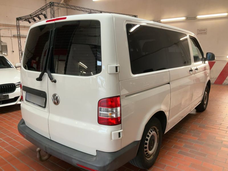 Volkswagen T5 Caravelle 2.0 TDI Trendline — zdjęcie 6