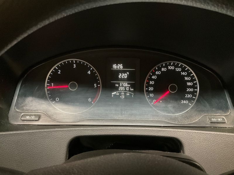 Volkswagen T5 Caravelle 2.0 TDI Trendline — zdjęcie 13