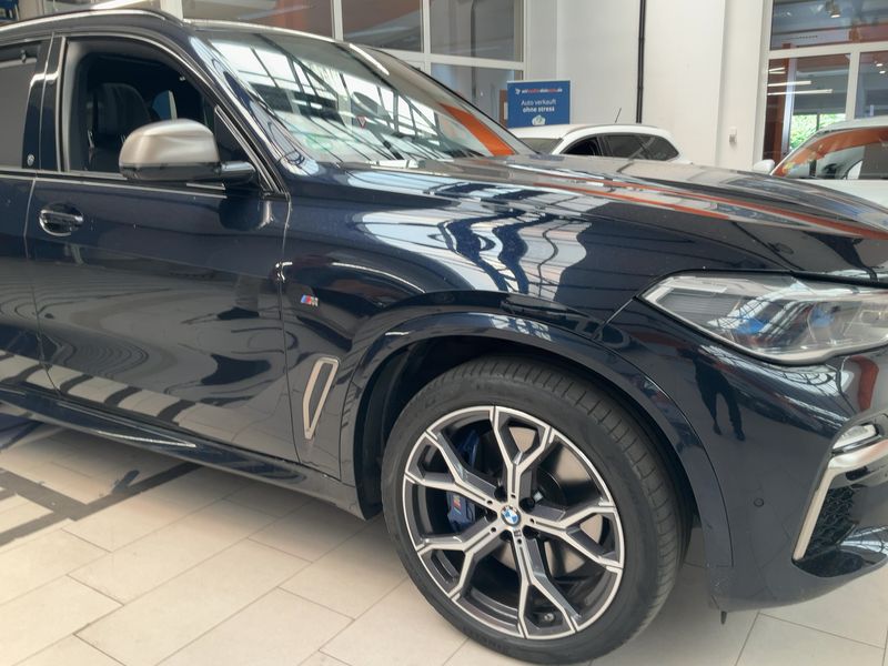 BMW X5 M50d — zdjęcie 8