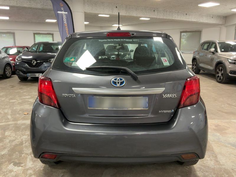 Toyota Yaris 1.5 Hybrid Dynamic — zdjęcie 5