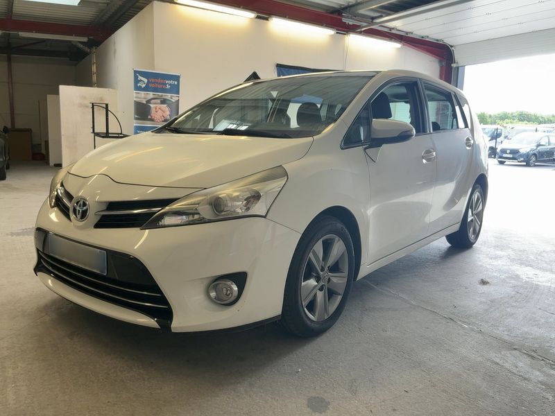 2014 Toyota Verso
