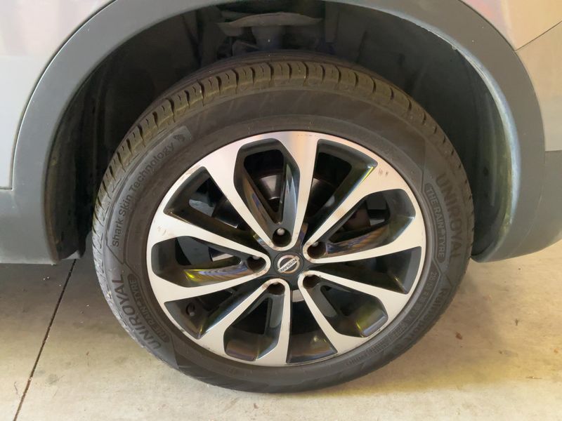 Nissan Qashqai 1.5 Turbodiesel Tekna 2011 – снимка 11