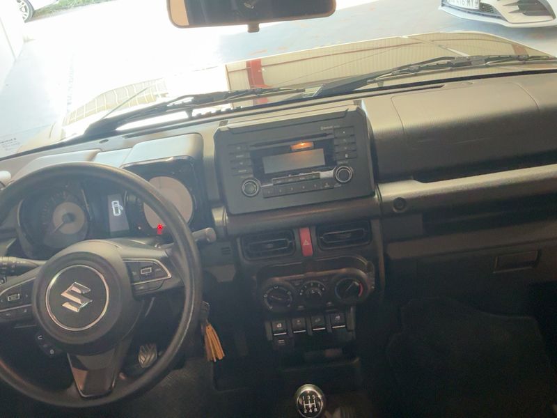 Suzuki Jimny 1.5 Comfort Allgrip NFZ — zdjęcie 12