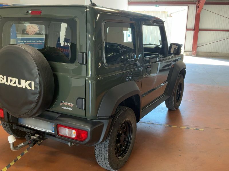 Suzuki Jimny 1.5 Comfort Allgrip NFZ — zdjęcie 6