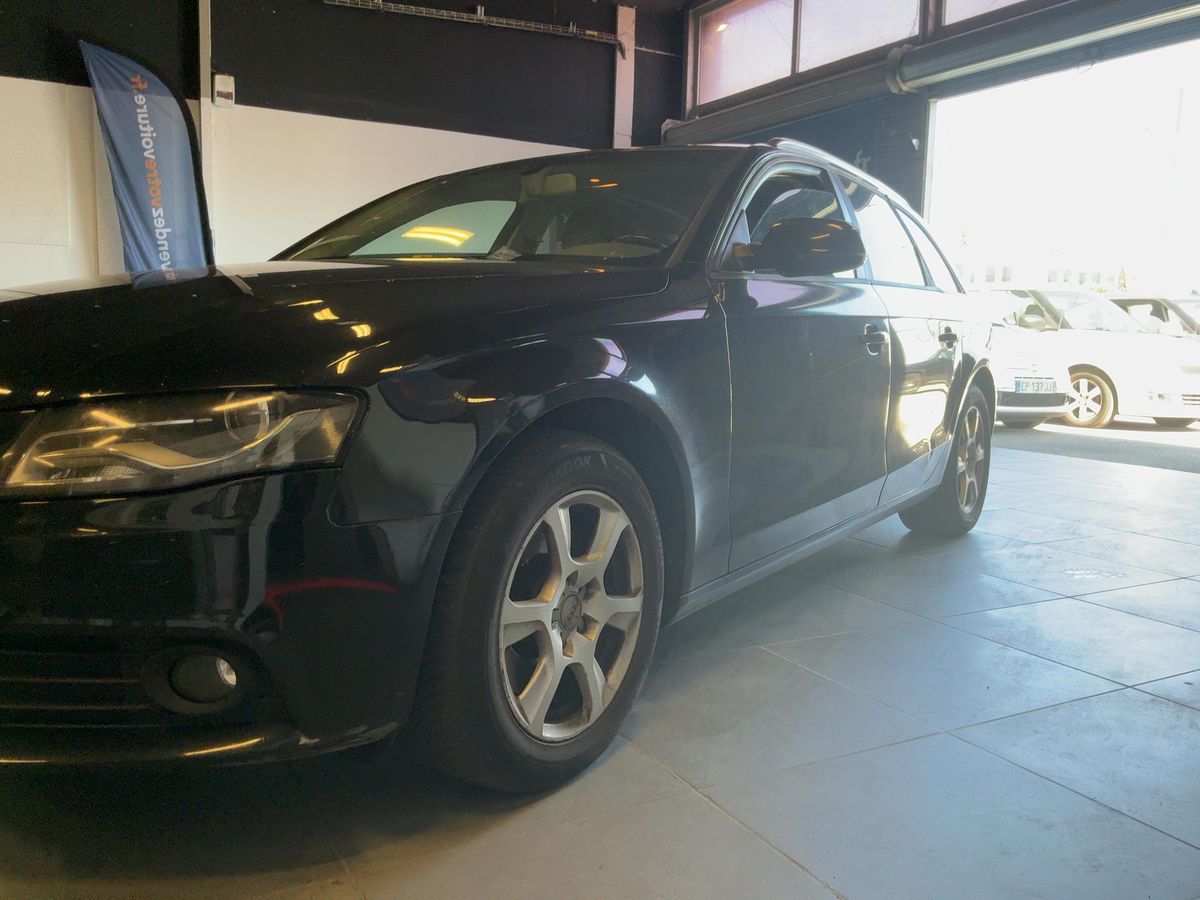 Audi A4 2.0 TDI Attraction