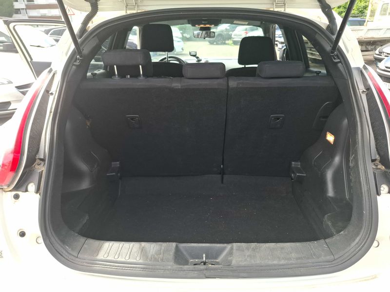 Nissan Juke 1.2 Acenta — zdjęcie 9