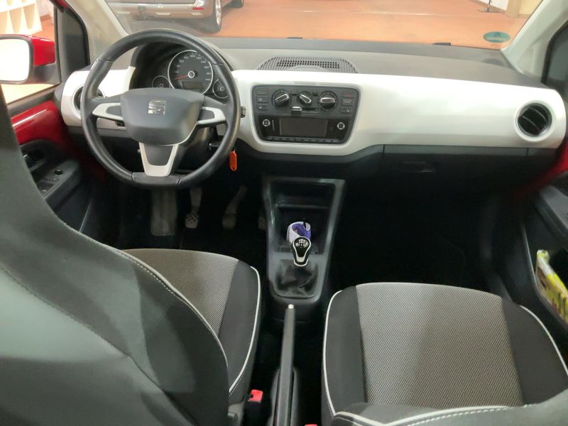 Seat Mii 1.0 Chic — zdjęcie 12