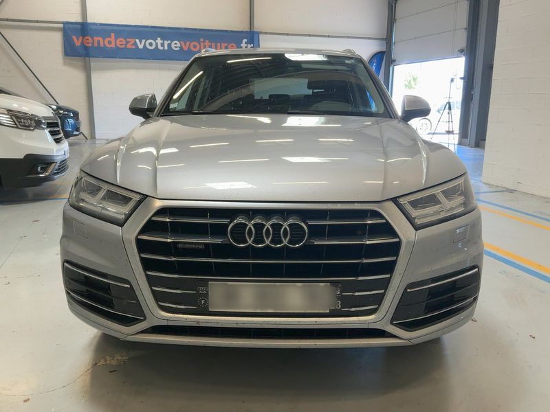 Audi Q5 2.0 TDI quattro Design Luxe — zdjęcie 9