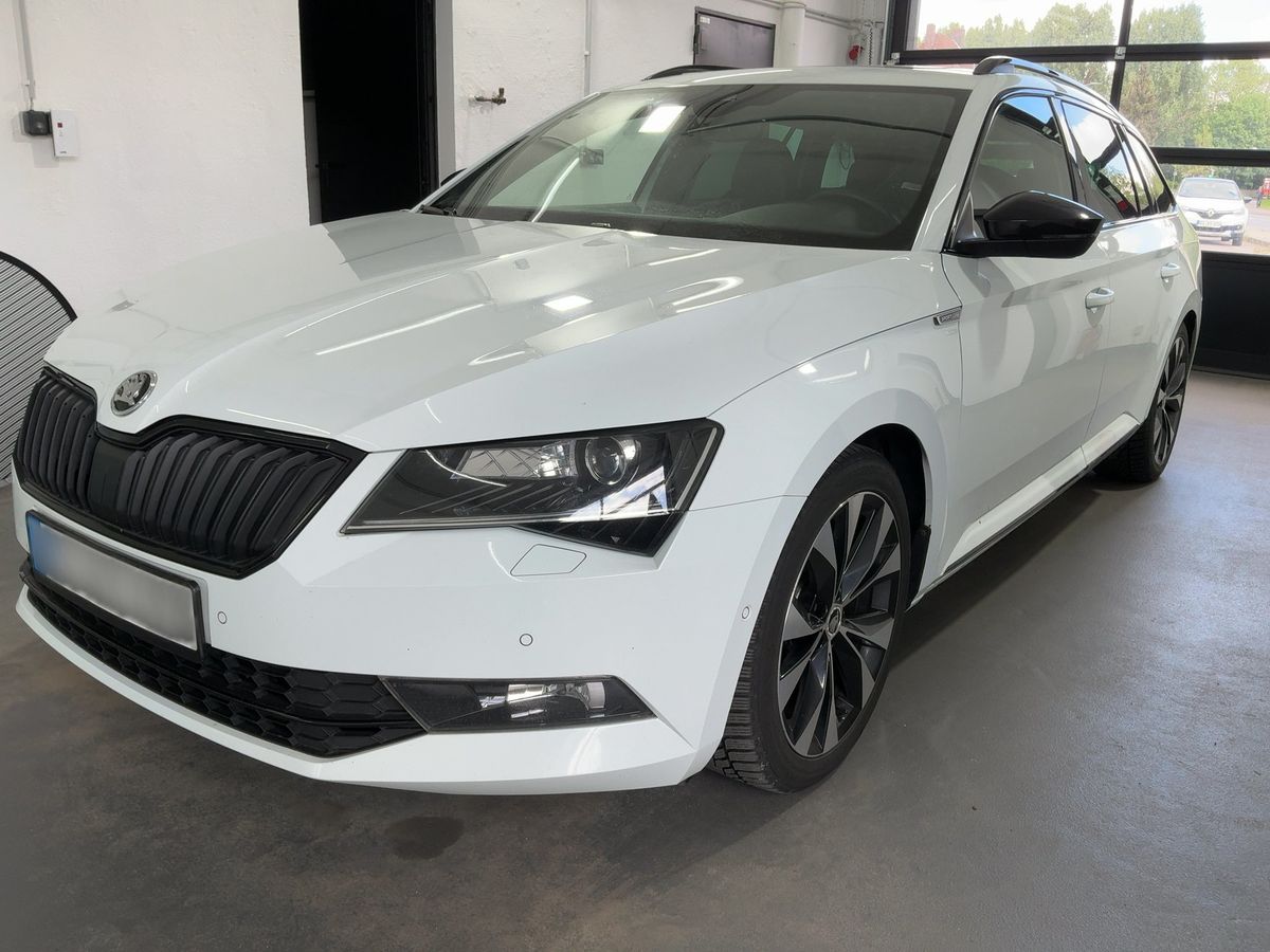 Skoda Superb 2018 — photo 1