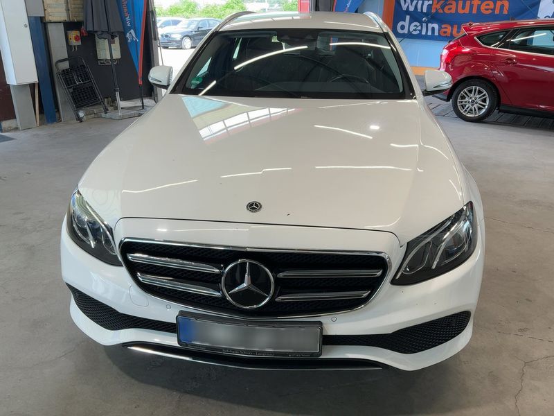 Mercedes-Benz E-Klasse E 400 d T 4Matic Avantgarde 2019 – снимка 14