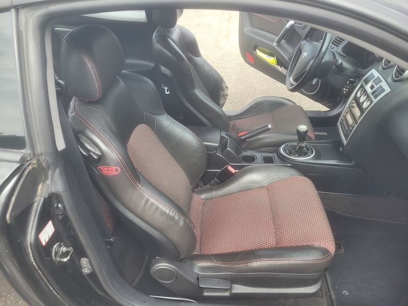 Hyundai Coupe 2.0 GLS — zdjęcie 3