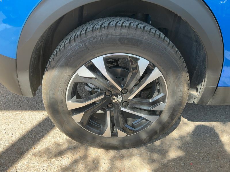 Peugeot 2008 1.2 PureTech GT 2022 – снимка 9