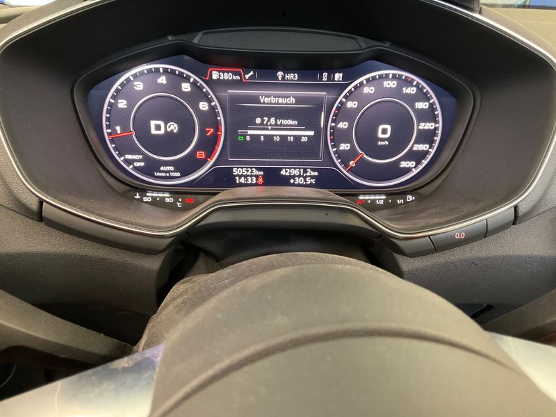 Audi TT 1.8 TFSI Roadster — zdjęcie 13