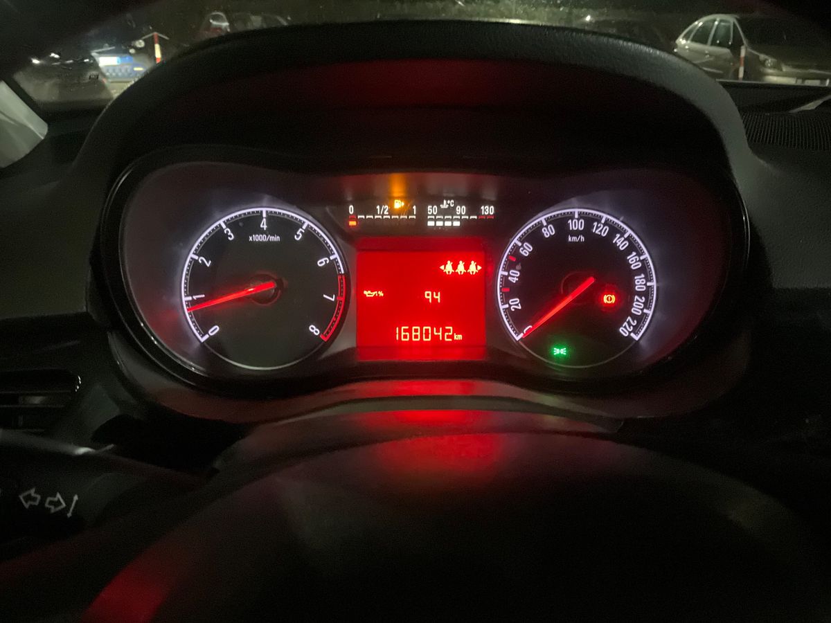 Opel Corsa 2018 — photo 19