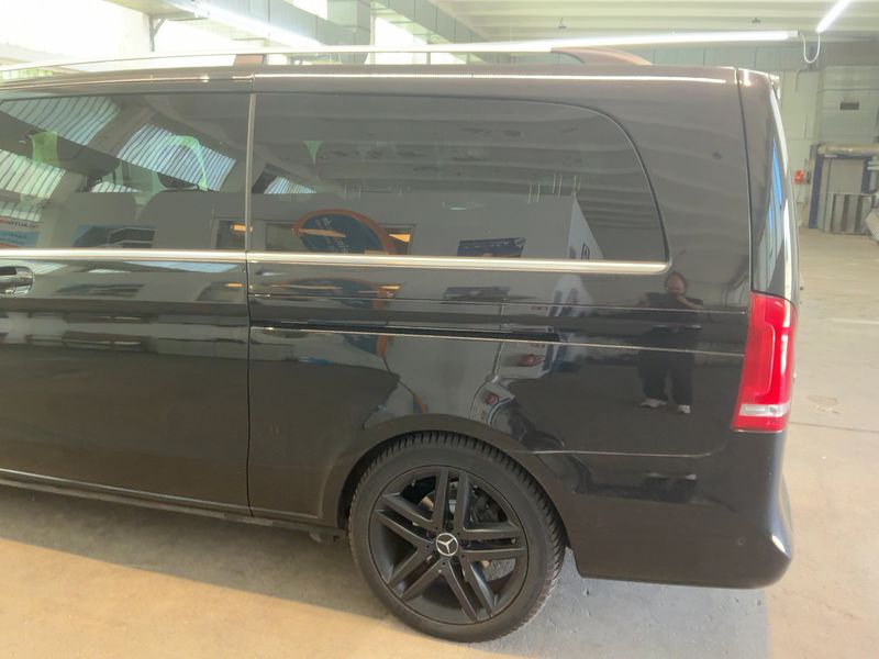 Mercedes-Benz V-Klasse V 250 d extralang BlueTEC Avantgarde Edition — zdjęcie 3